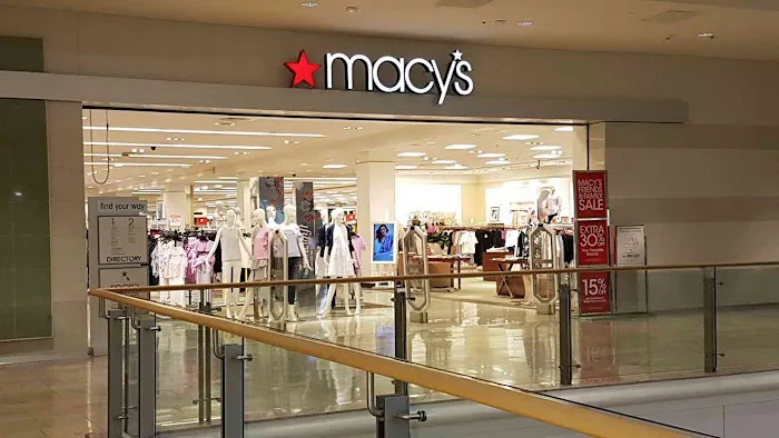 Macy's 0