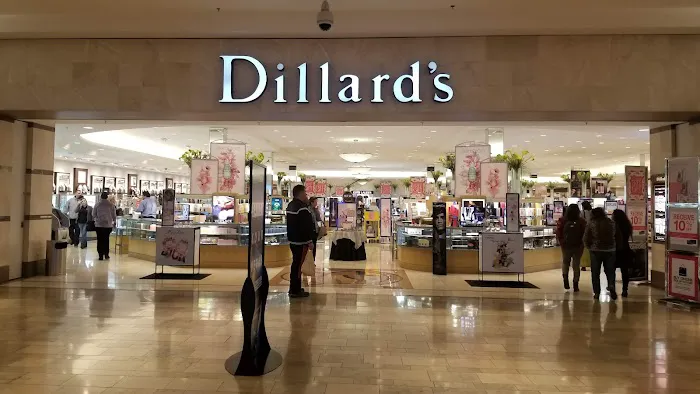 Dillard's 1