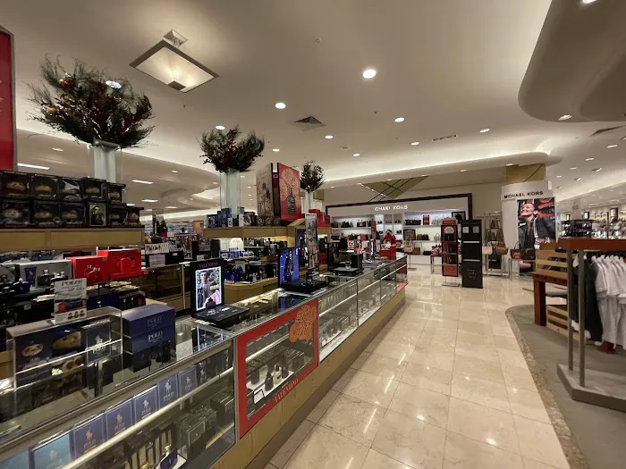 Dillard's 7