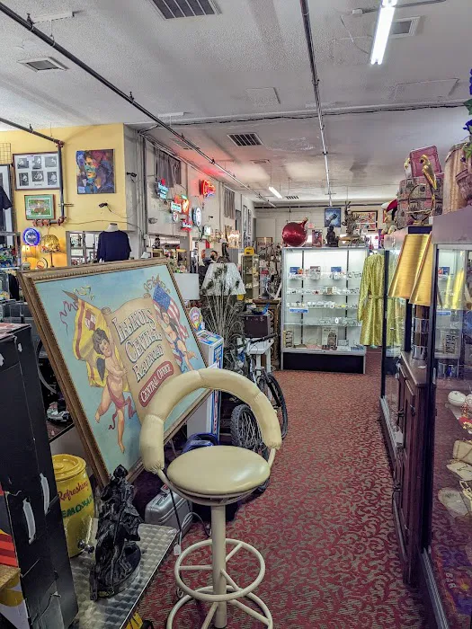 Antique Alley Mall 8