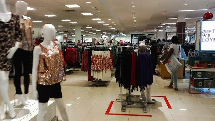 Macy's 9