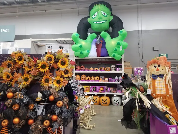 The Home Depot 0