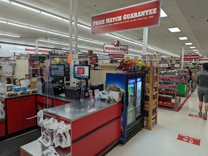 Tractor Supply Co. 0
