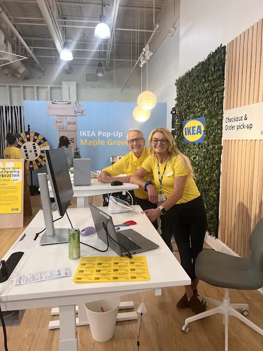 IKEA Pop-Up Store 5