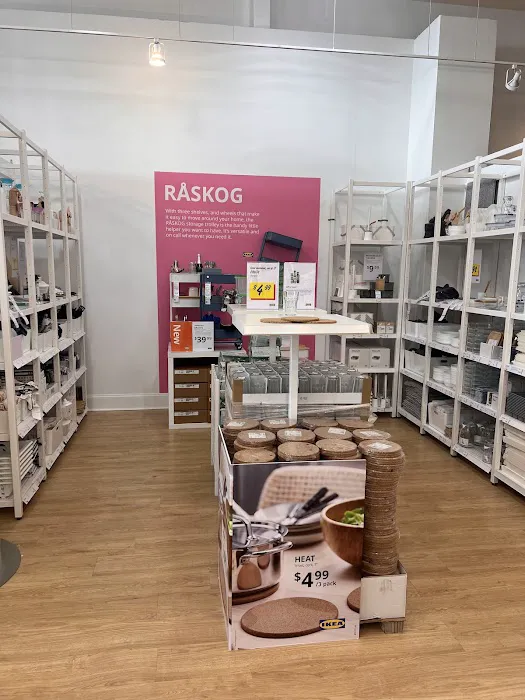 IKEA Pop-Up Store 7