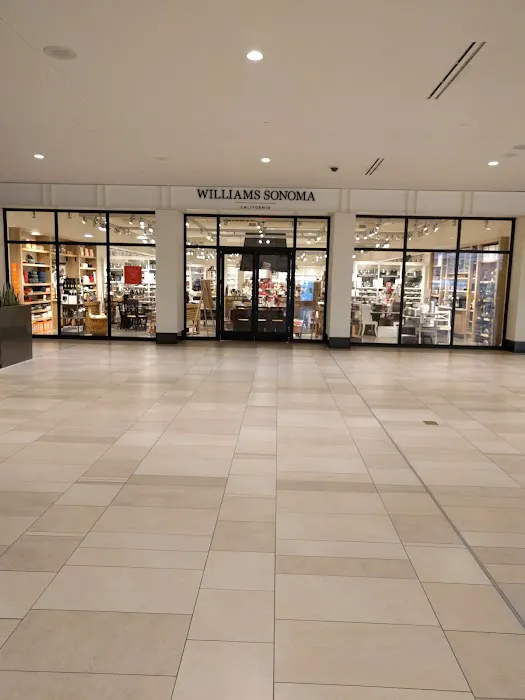Williams-Sonoma 3