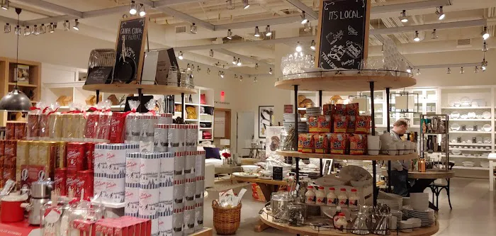 Williams-Sonoma 6