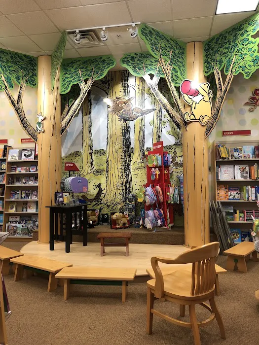 Barnes & Noble 5