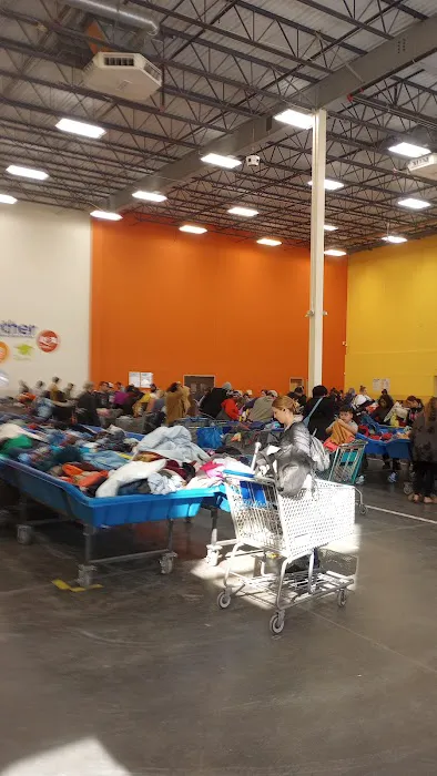 Goodwill - Brooklyn Park Outlet 3