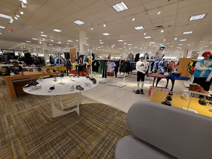 Nordstrom 0