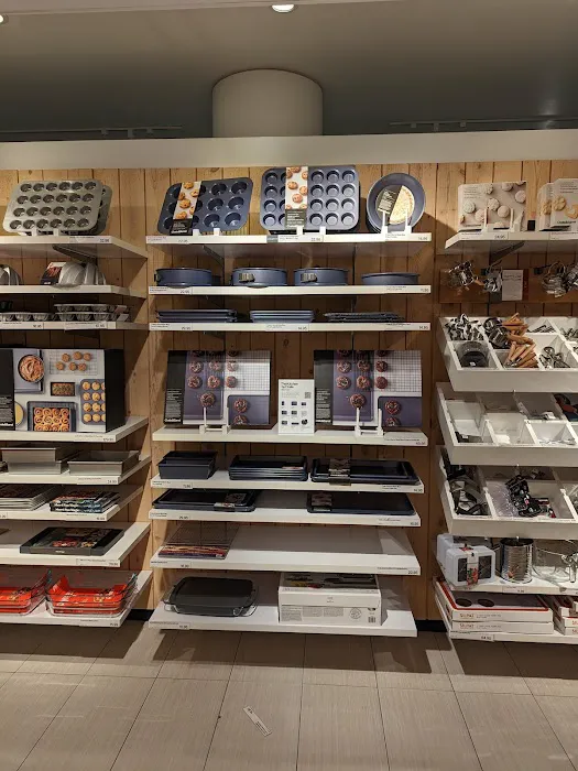 Crate & Barrel 4
