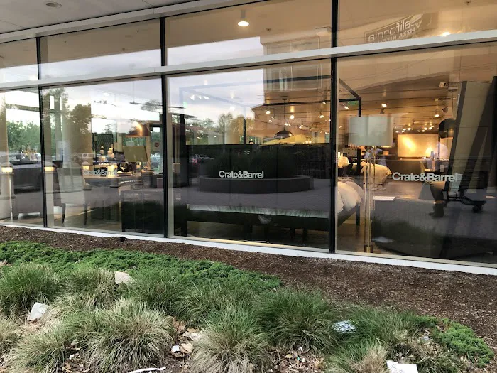 Crate & Barrel 1