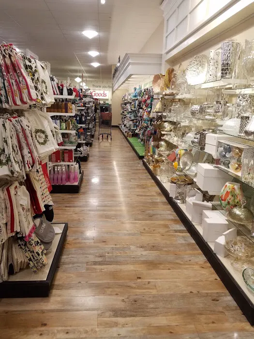 T.J. Maxx & HomeGoods 1