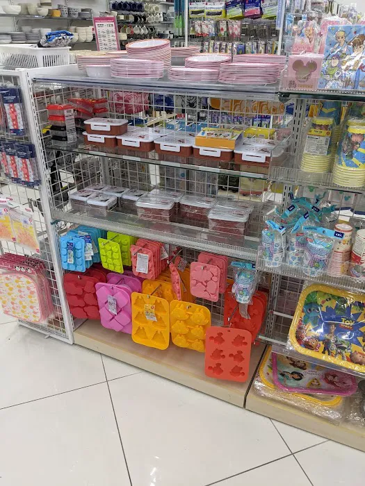 Daiso - Japanese Household Goods 9