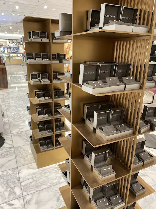Nordstrom 9