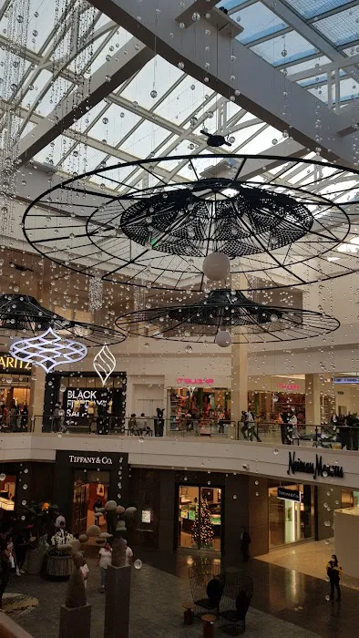 Neiman Marcus 4