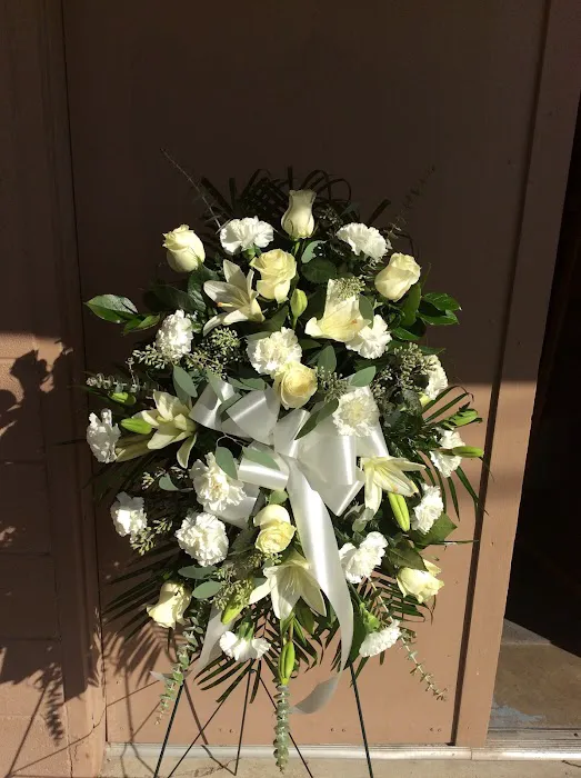 Judy's Flowers & Gifts (40+ years in business!) 3