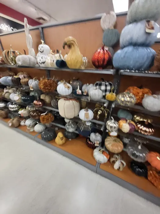 T.J. Maxx 0