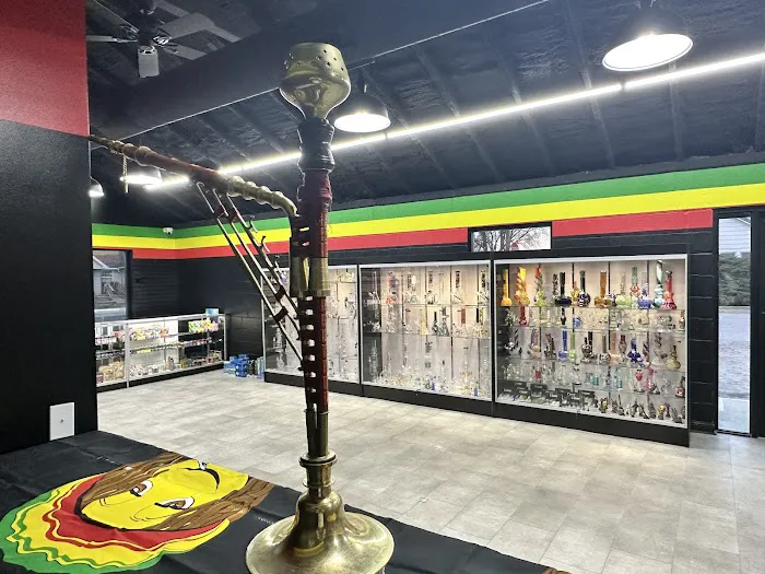 The Vibe Smoke & Vape 1