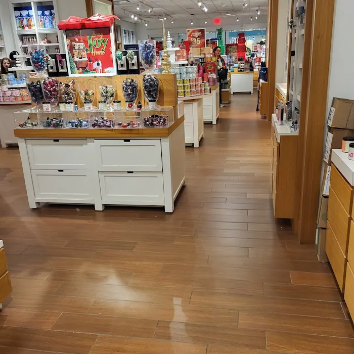 Bath & Body Works 1