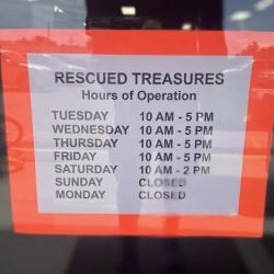 Rescued Treasures Thrift Store ico