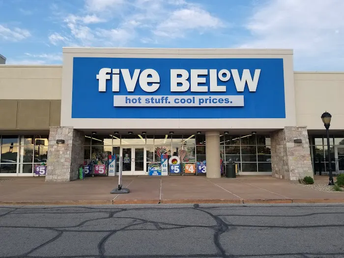 Five Below 0