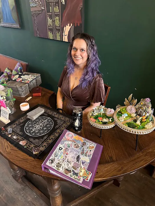 Tides of Tarot with Cortnee 1