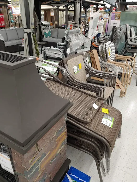 Big Lots 3