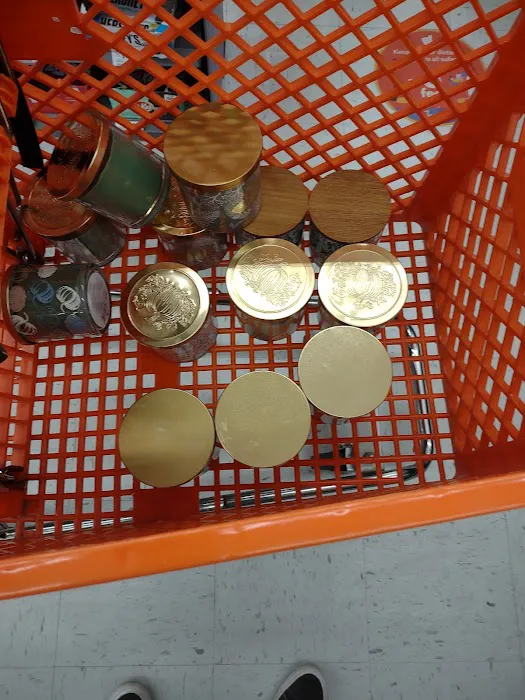 Big Lots 6
