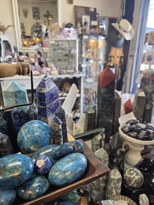 Chasing Rainbows Native American Store 6
