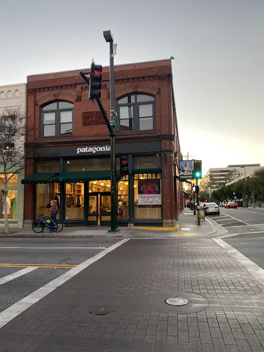 The Container Store 0