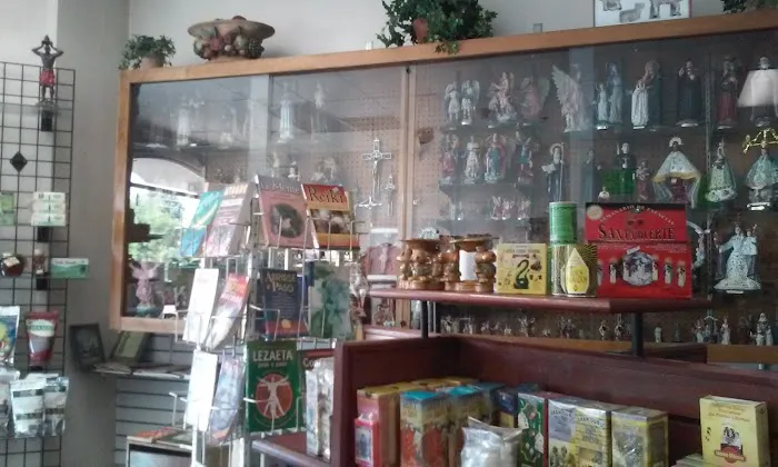 Botanica San Antonio 3