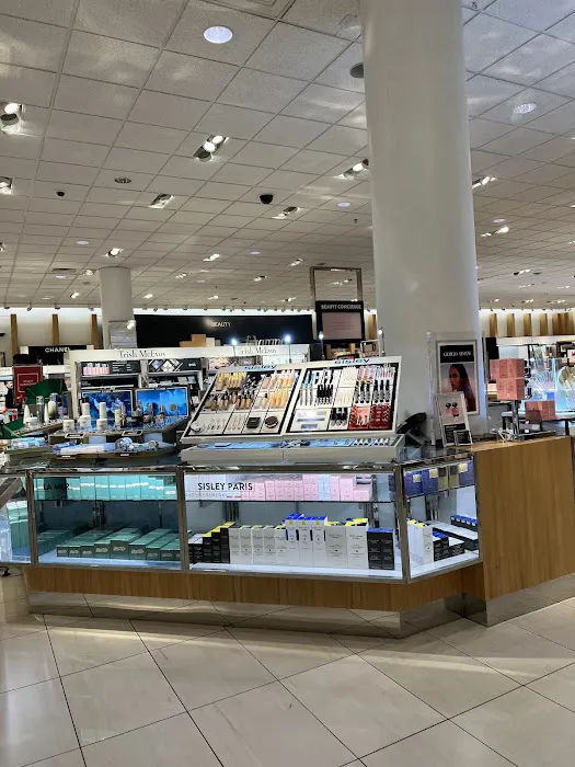 Nordstrom 7