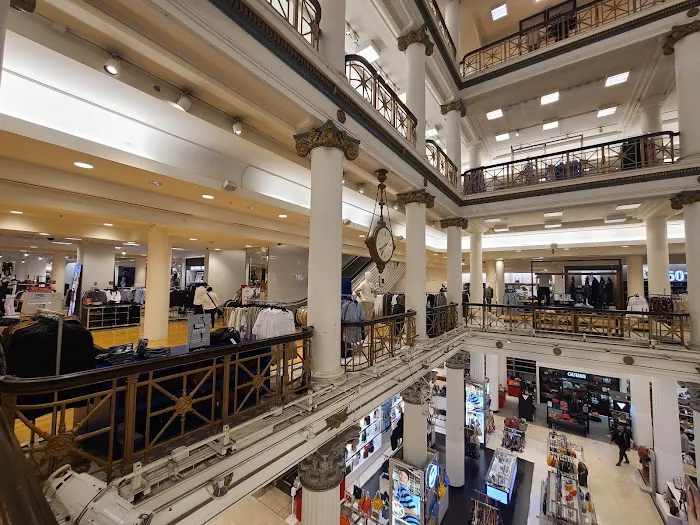 Macy's 4