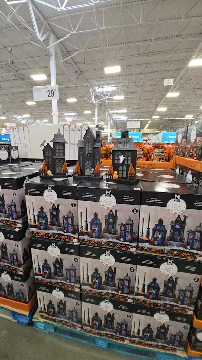 Sam's Club 3