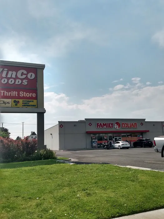Family Dollar 0