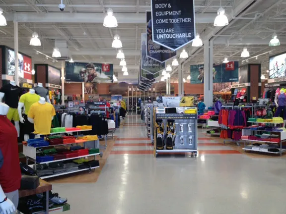 DICK'S Sporting Goods 6