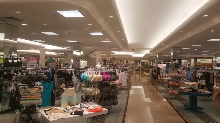 Dillard's 7