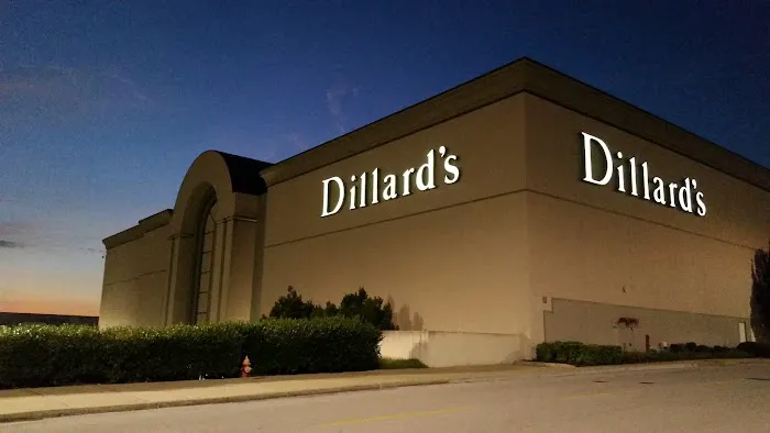 Dillard's 4