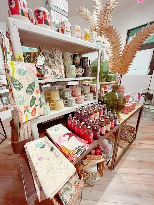 Freshie & Zero Studio Shop 2