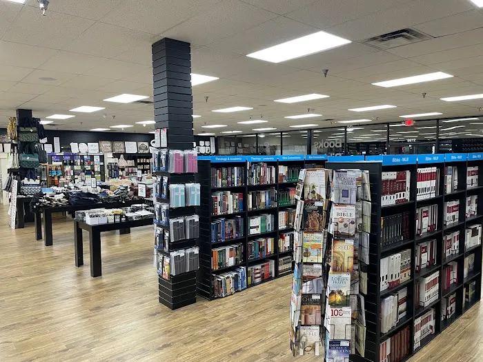 Christian Publishers Outlet (Rivergate) 2