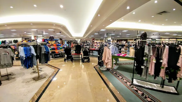 Dillard's 6