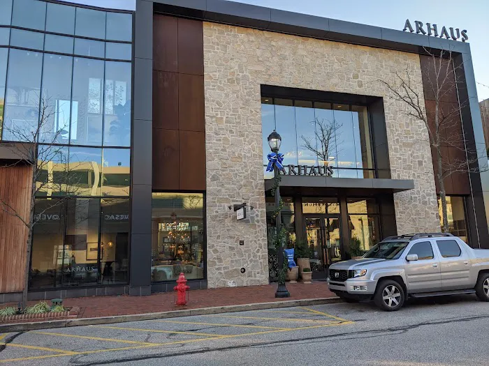 Arhaus 2