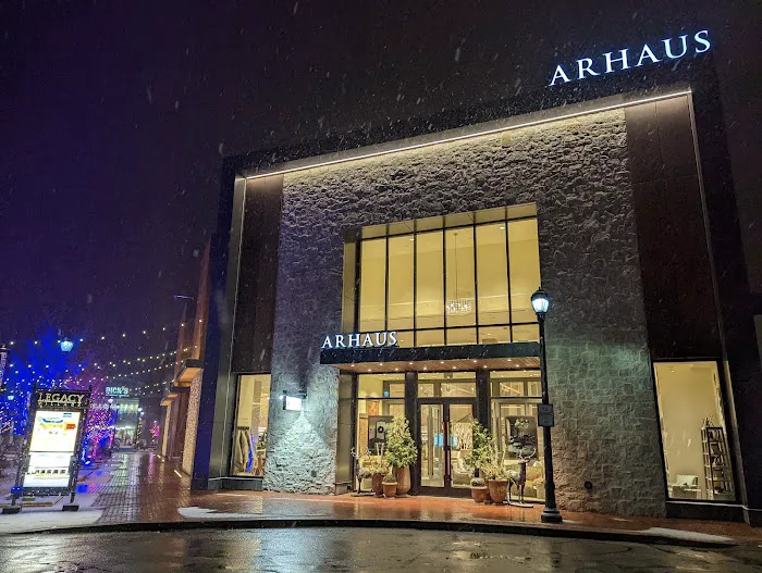 Arhaus 4