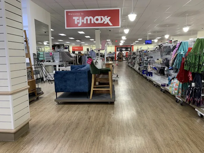 T.J. Maxx & HomeGoods 5
