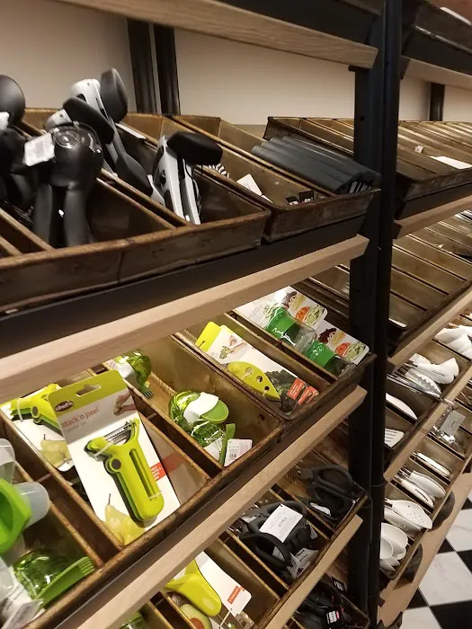 Williams-Sonoma 8