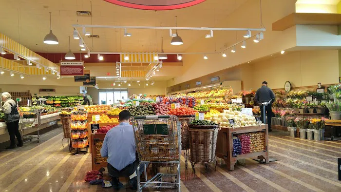 Heinen's Grocery Store 6