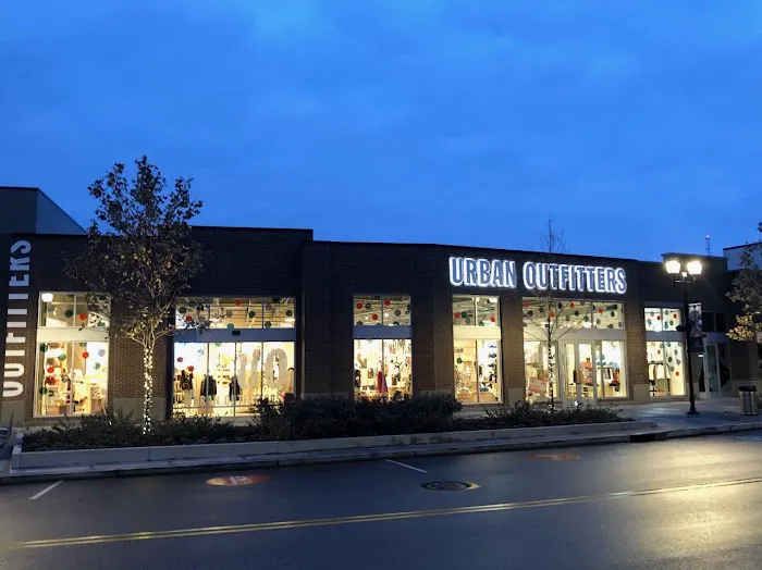 Urban Outfitters 3