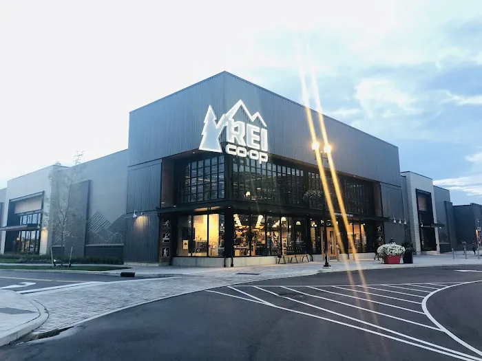 REI 2