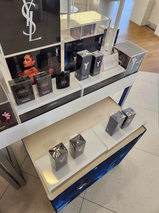 Ulta Beauty 0